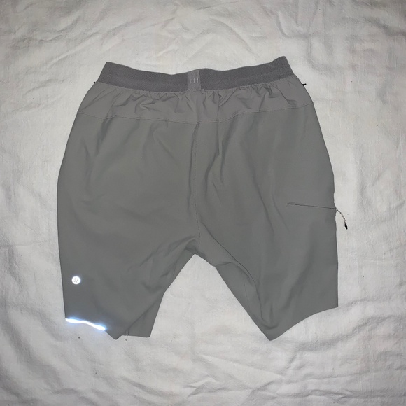 Lululemon Surge Hybrid Short 9” - Raw Linen - Picture 1 of 3